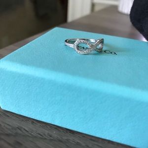 AUTHENTIC Tiffany & Co. Diamond Infinity Ring